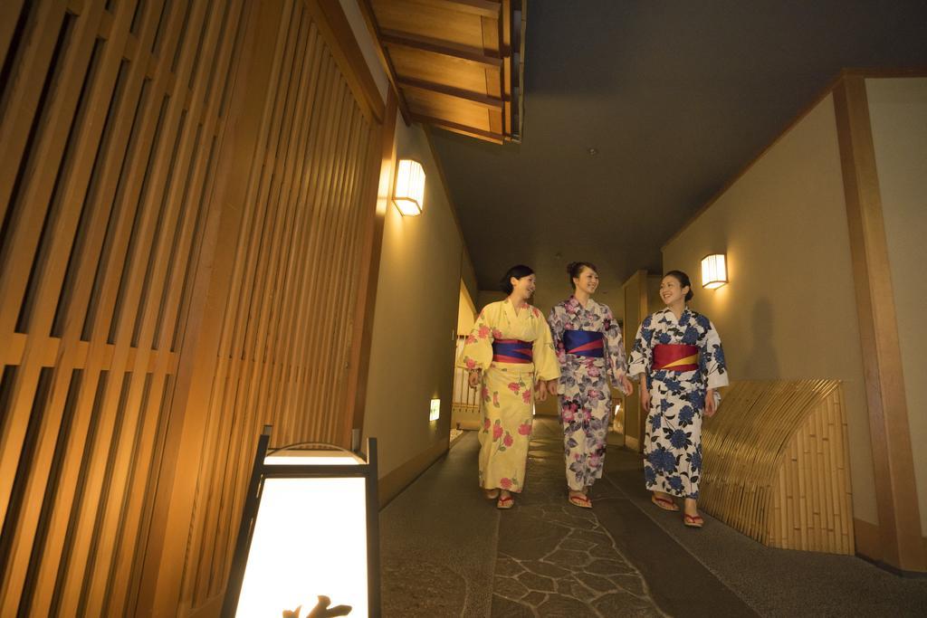 Suimeikan Gero Esterno foto A traditional Japanese inn