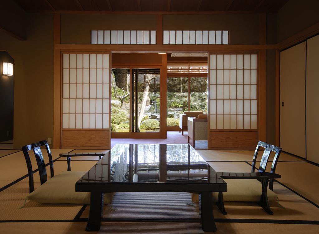Suimeikan Gero Esterno foto A traditional Japanese room